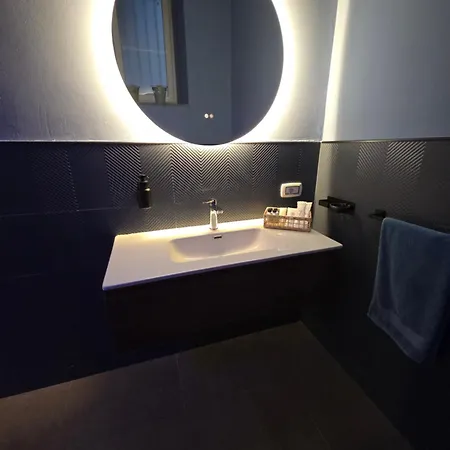 Thaleia & 아파트 *